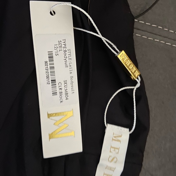 MESHKI BUNDLE LEILA BODYSUITS NWT WHITE XL BLACK L - Picture 5 of 5